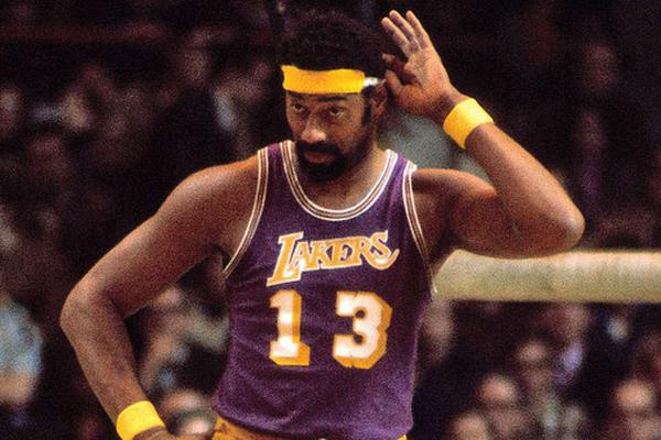 群情激愤！利雅得胜利取胜后多名球员表达不满（赢球难平怨气：利雅得胜利多名球员赛后表达不满）