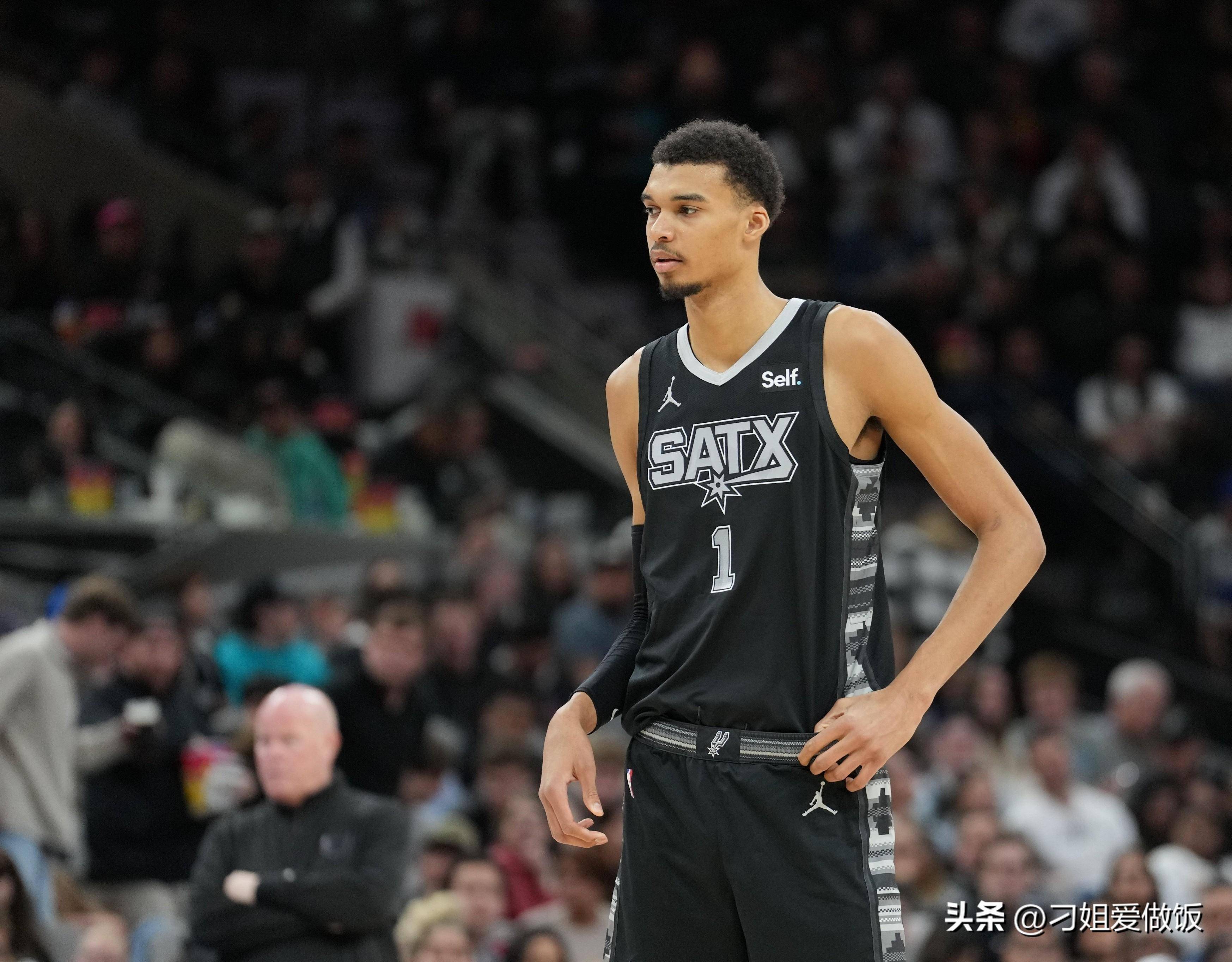 亚冠二级前瞻：卡雅5战全负表现低迷，浦项遭遇伤病困扰（亚冠二级前瞻：卡雅五连败状态堪忧，浦项遭伤病拖累）