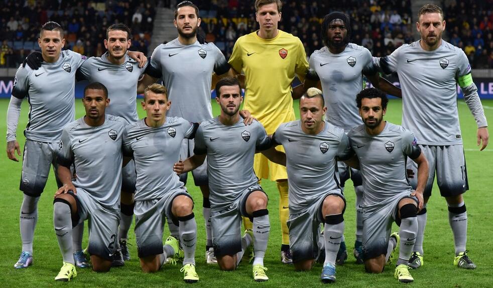 TA：即便阿森纳赢得英联杯冠军，恐怕也没多少人会感到满意（TA：哪怕阿森纳夺得英联杯冠军，也难令多数人满意）