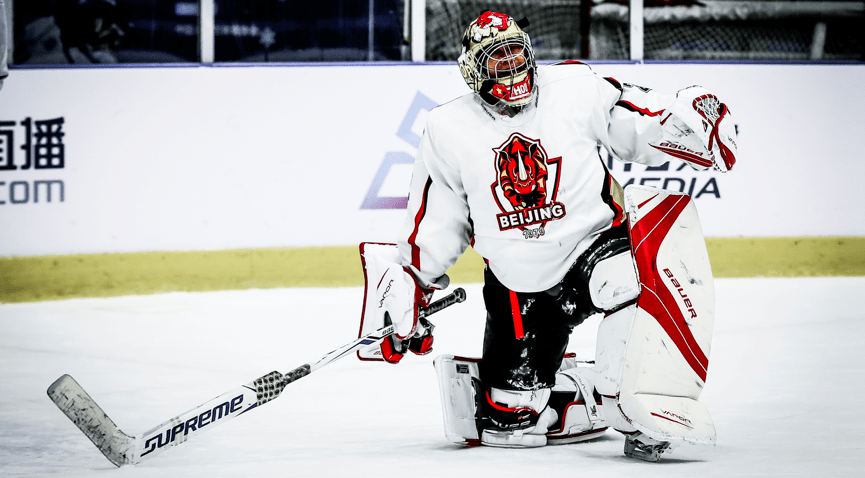 澳超半场：布鲁克闪击破门，奥克兰FC暂1-0惠灵顿凤凰（澳超半场战报：布鲁克早早破门，奥克兰FC暂1-0领先惠灵顿凤凰）