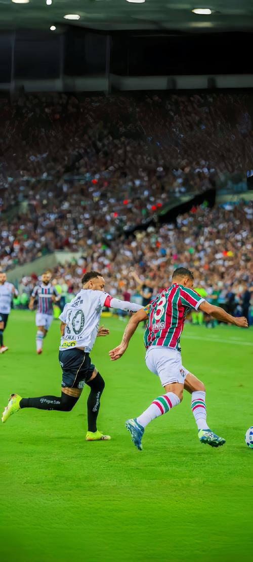 米体：斯帕莱蒂满意尤文的阵容，他相信他们能争意甲冠军（米兰体育报：斯帕莱蒂看好尤文阵容，称其有实力冲击意甲桂冠）