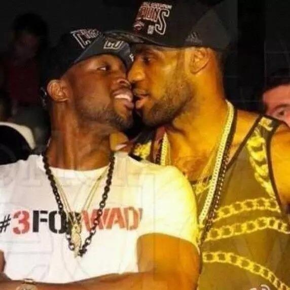 媒体人：很多给戴琳借钱的是看他直播的粉丝，以为他腰缠万贯（媒体人：向戴琳借钱者多为其直播粉丝，误以为其财力雄厚）